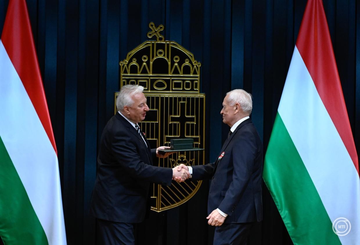 Bizottsági tagok állami kitüntetése március 15-e alkalmából