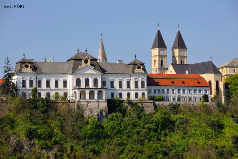 Veszprém, Vár utca