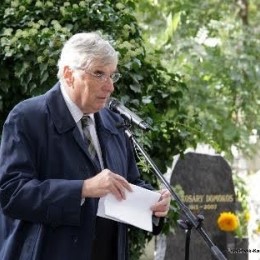 Dr. Granasztói György