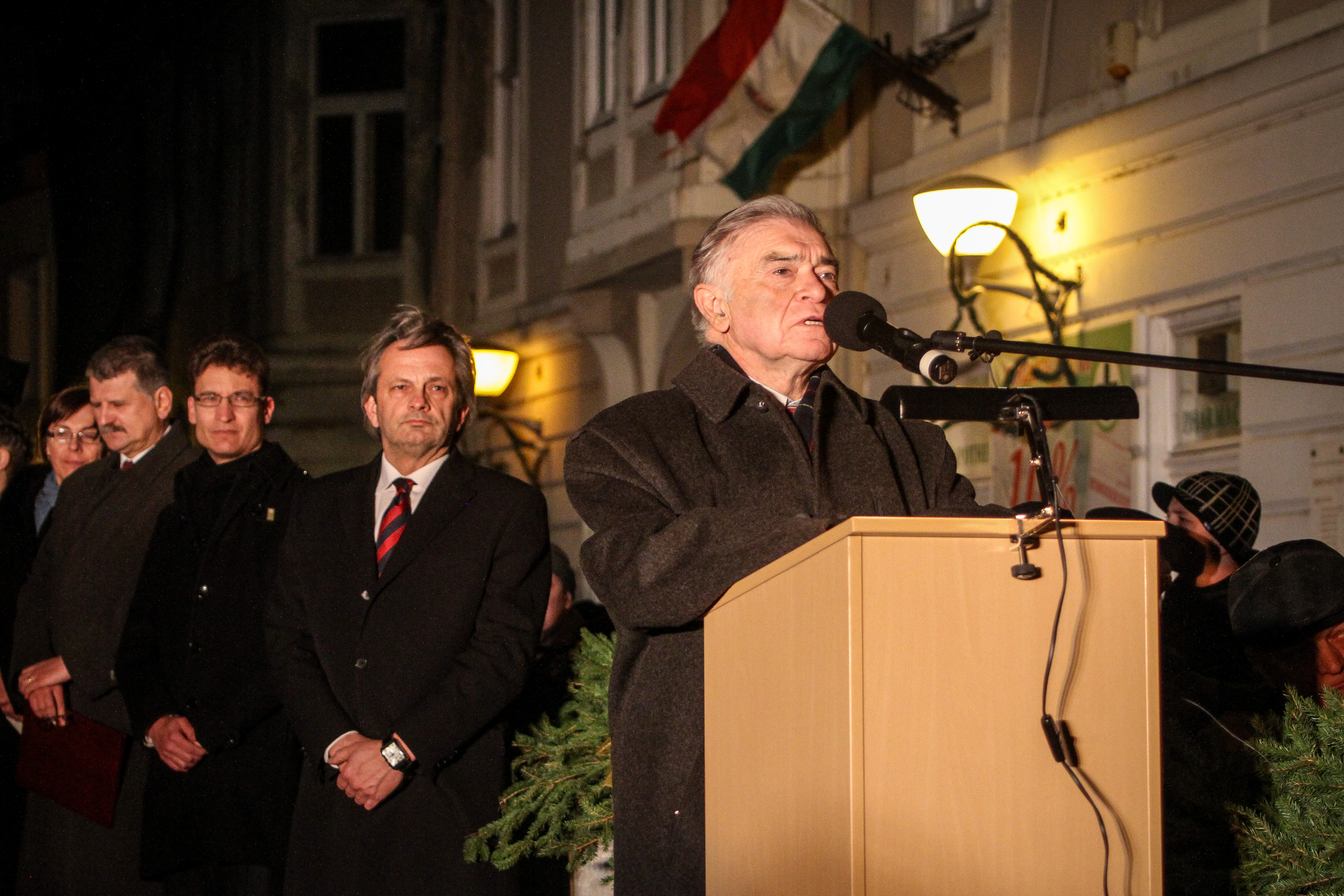 2013
