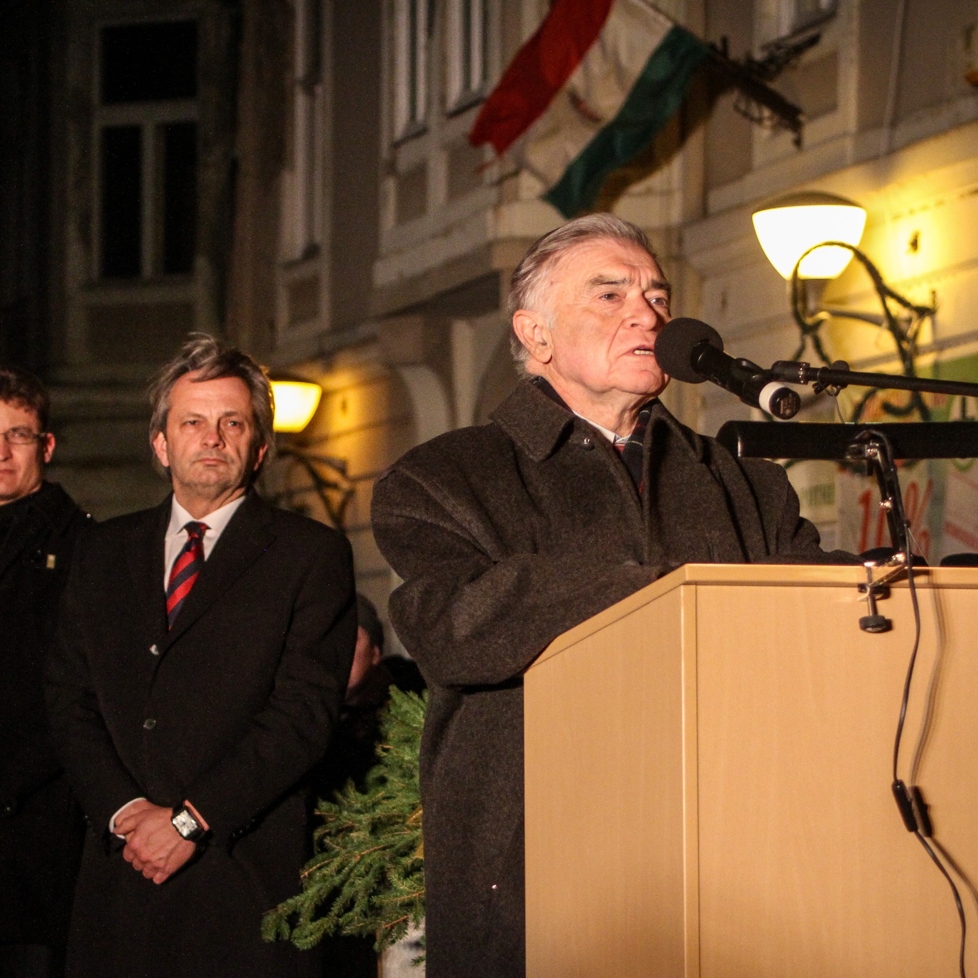 2013