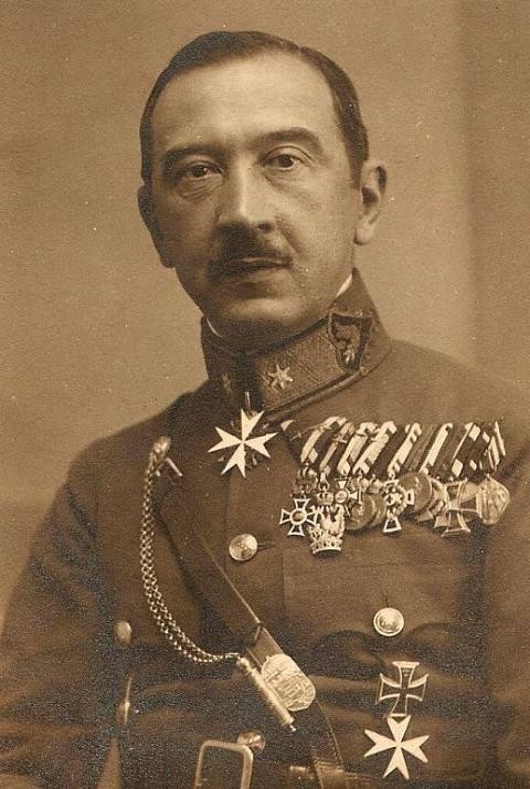 Álgya-Pap Sándor, alsókománai (Álgya-Papp Sándor)