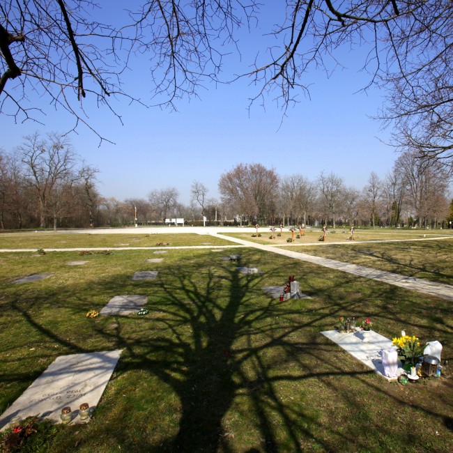 Rákoskeresztúri Újköztemető 298., 300. és 301. parcella és a Kisfogház, továbbá a márianosztrai, a sopronkőhidai és a váci rabtemetők