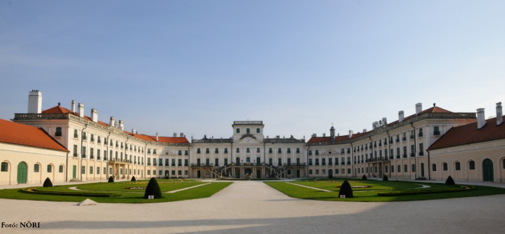 Fertőd, Esterházy-kastély